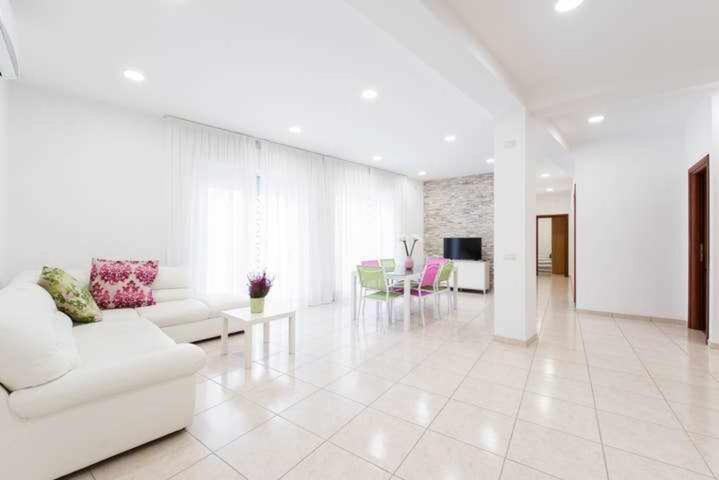 Апартаменты Mediterranean House Неттуно Экстерьер фото